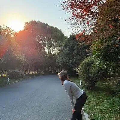 邹雅辉
